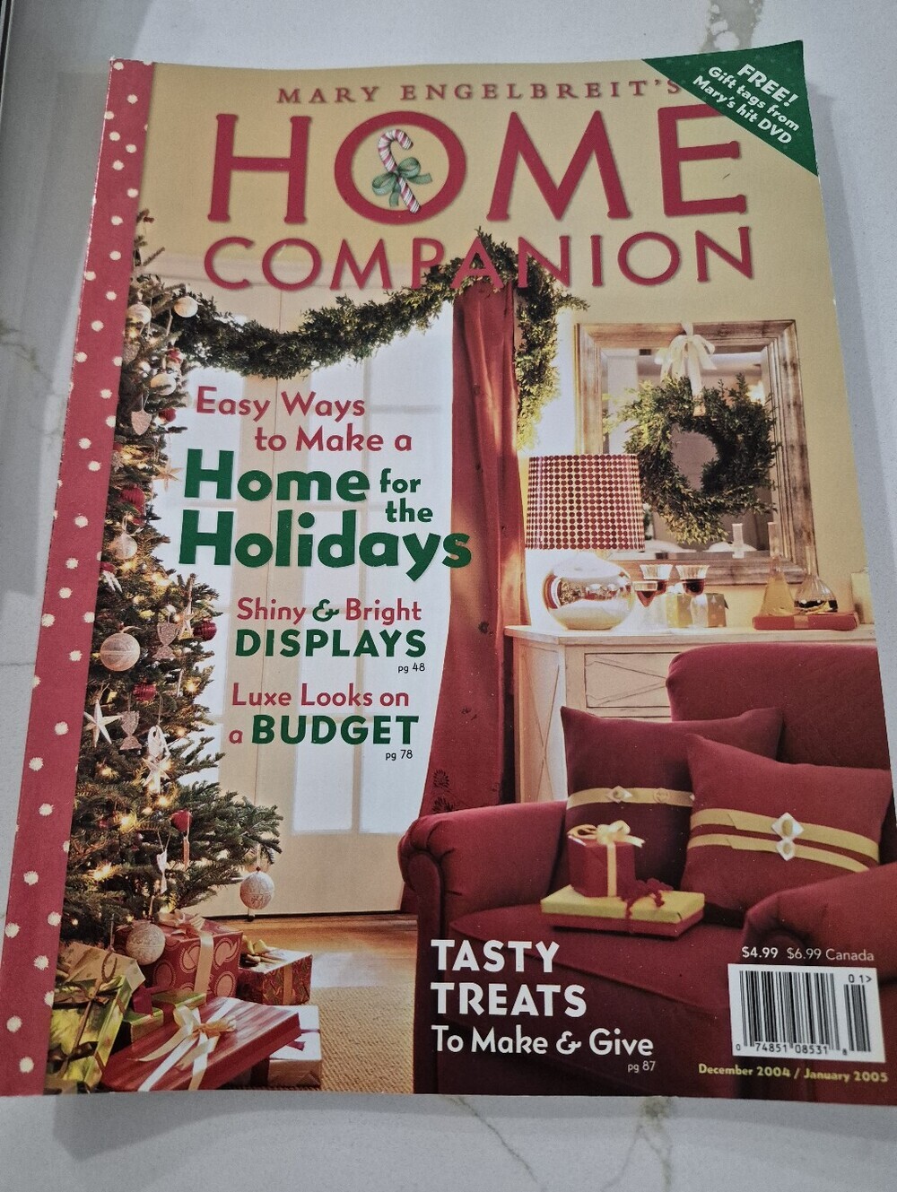 Mary Engelbreit's Home Companion. December 2004
